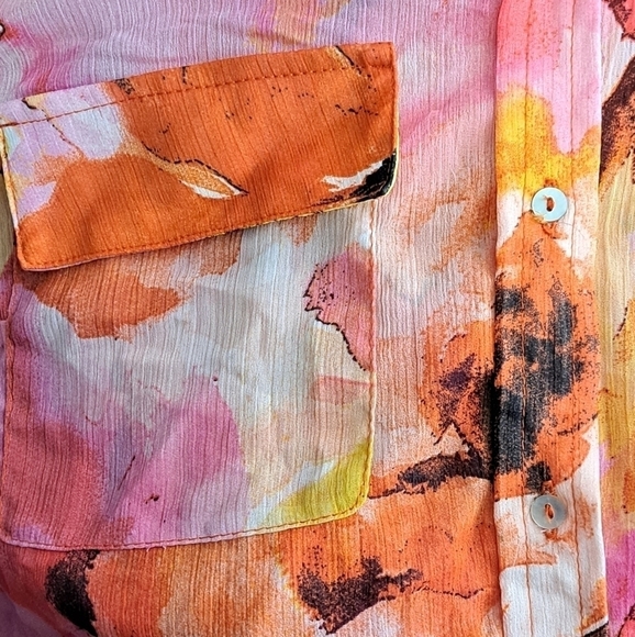 Fever Multi Colored Floral Sheer Blouse     Size M - Picture 11 of 12
